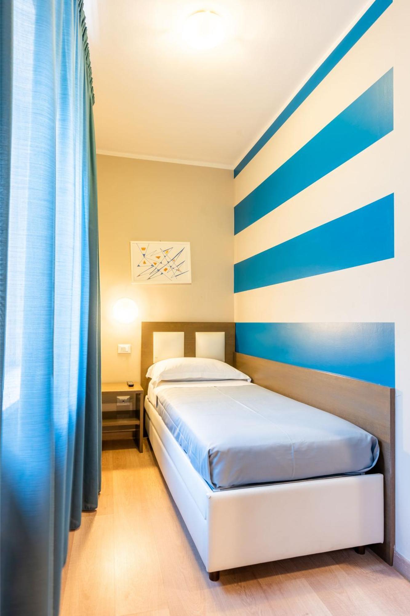 Gg8 Hotel & Suite Spa Gualdo Tadino Bagian luar foto