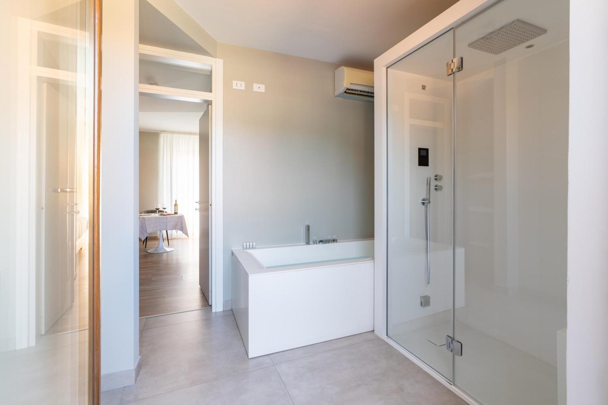 Gg8 Hotel & Suite Spa Gualdo Tadino Bagian luar foto