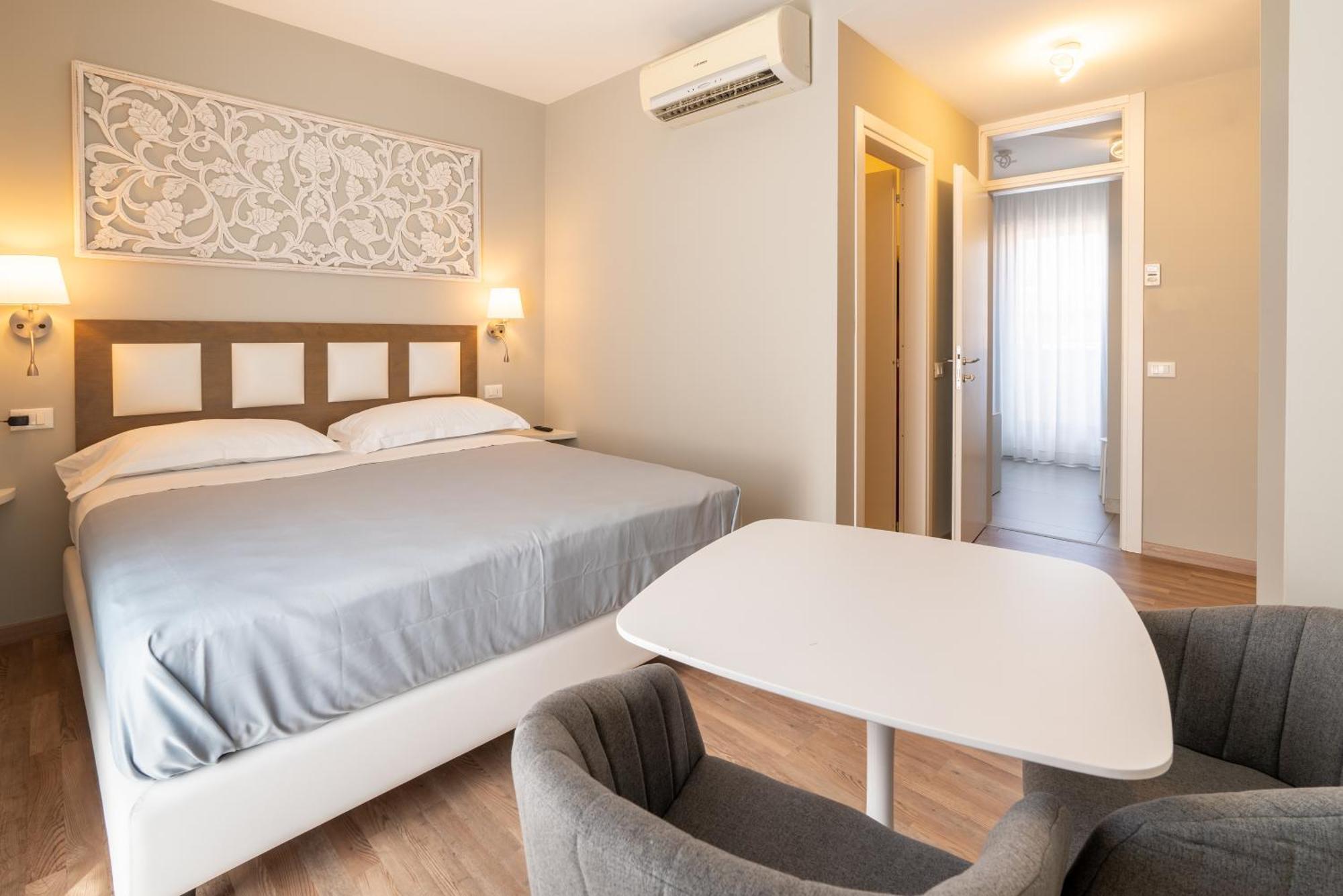 Gg8 Hotel & Suite Spa Gualdo Tadino Bagian luar foto
