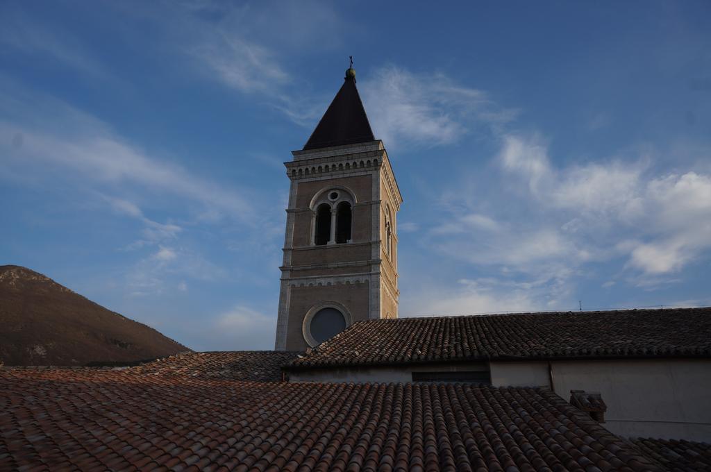 Gg8 Hotel & Suite Spa Gualdo Tadino Bagian luar foto