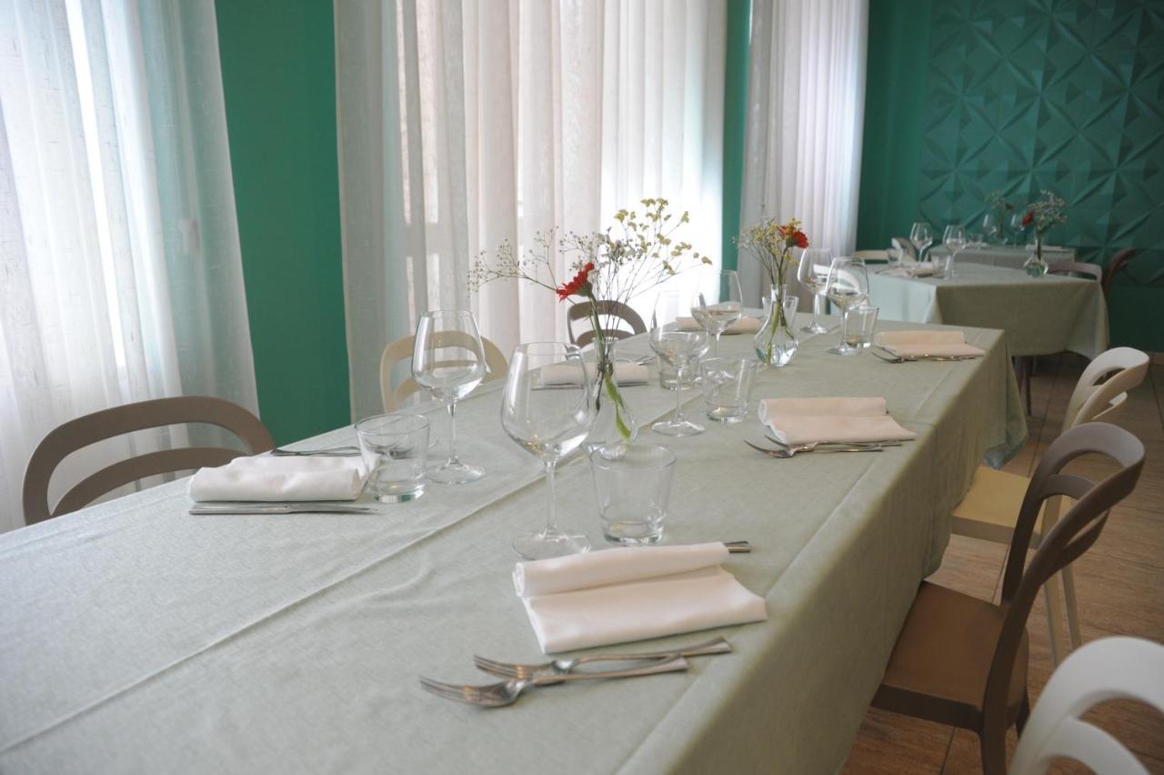 Gg8 Hotel & Suite Spa Gualdo Tadino Bagian luar foto