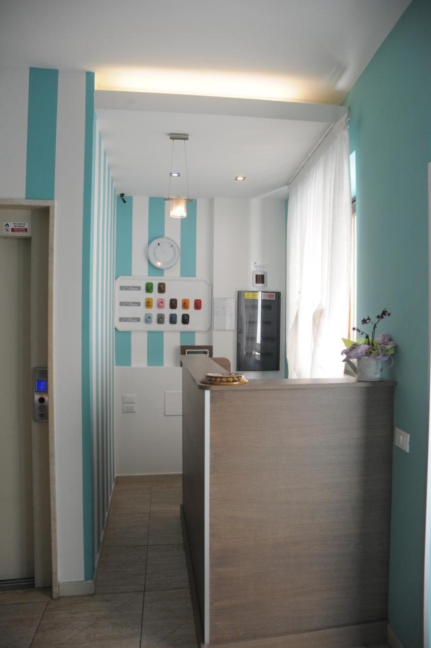 Gg8 Hotel & Suite Spa Gualdo Tadino Bagian luar foto